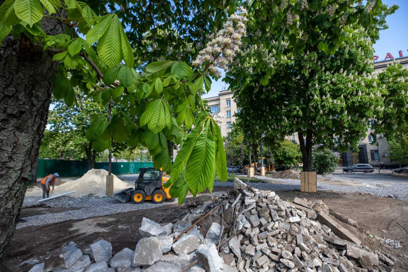 У Києві біля станції метро «Шулявська» демонтували близько 20 МАФів (ФОТО)