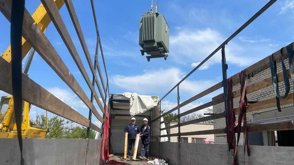 Херсонводоканал отримав два трансформатори від Німеччини