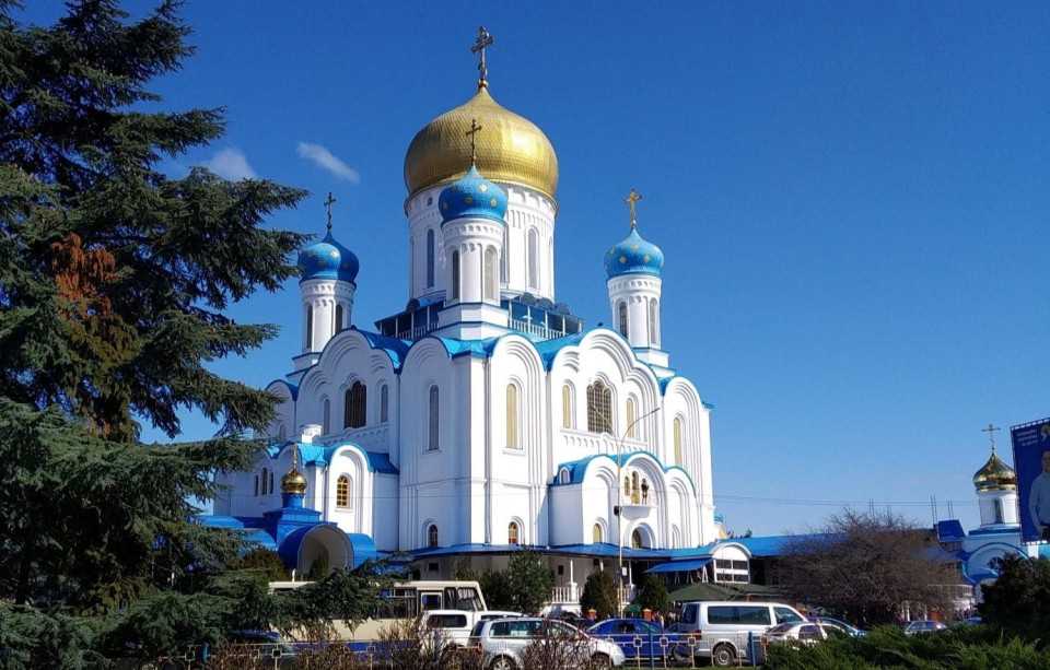 На Закарпатті заборонили діяльність УПЦ МП
