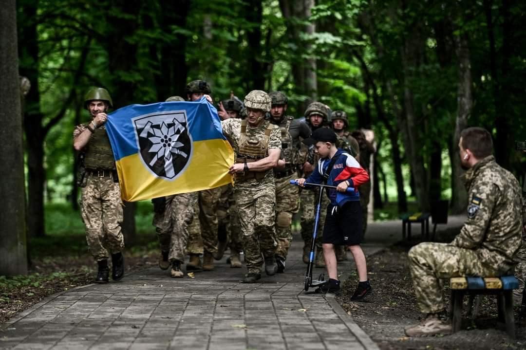 Залужний показав, як ЗСУ вибивали окупантів з П’ятихаток на Запоріжжі (ВІДЕО)
