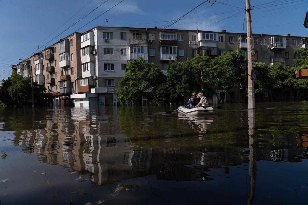 Українські розробники створили чат-бот «Евакуація з води», який допомагає рятувальникам на Херсонщині
