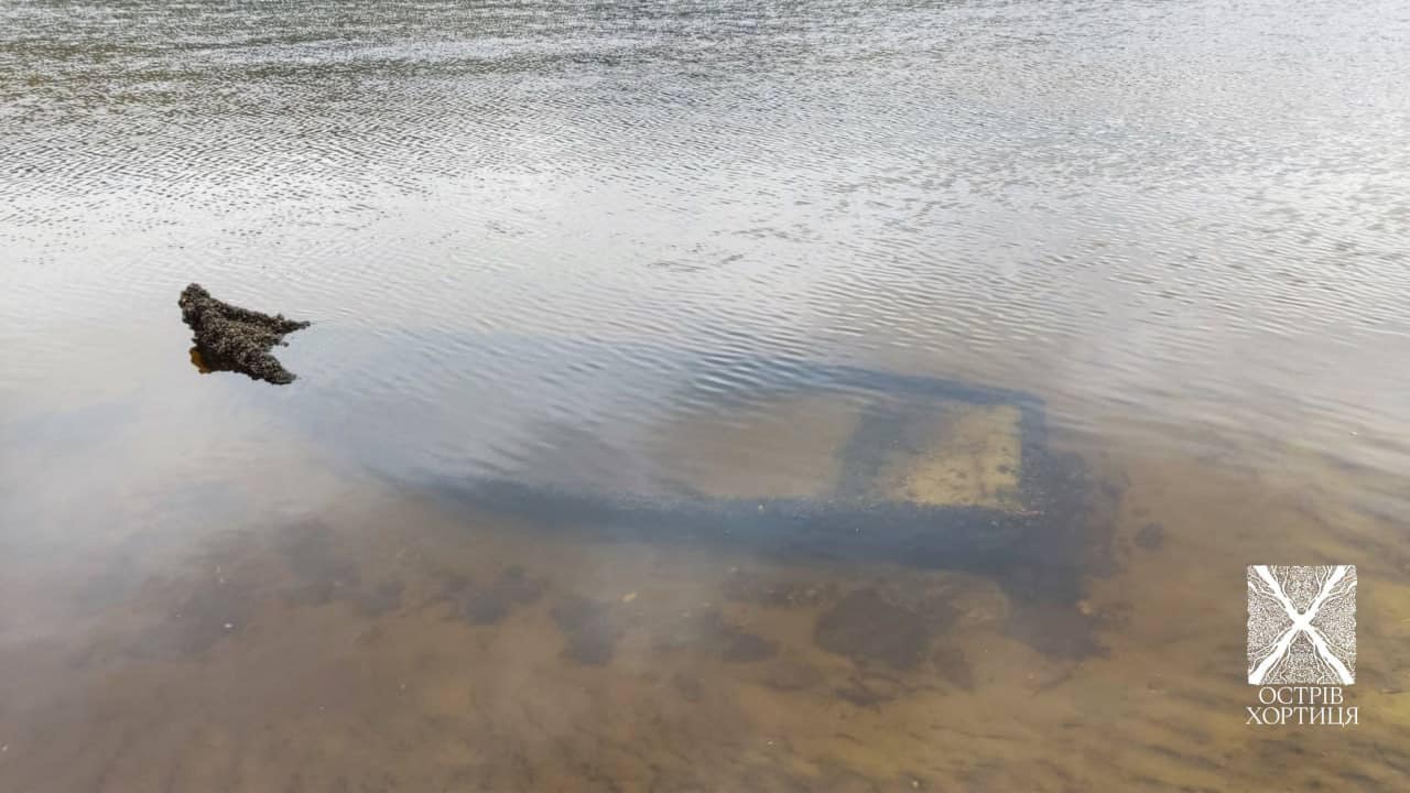 У Запоріжжі знайшли залишки дерев’яних човнів ХХ століття (ФОТО)