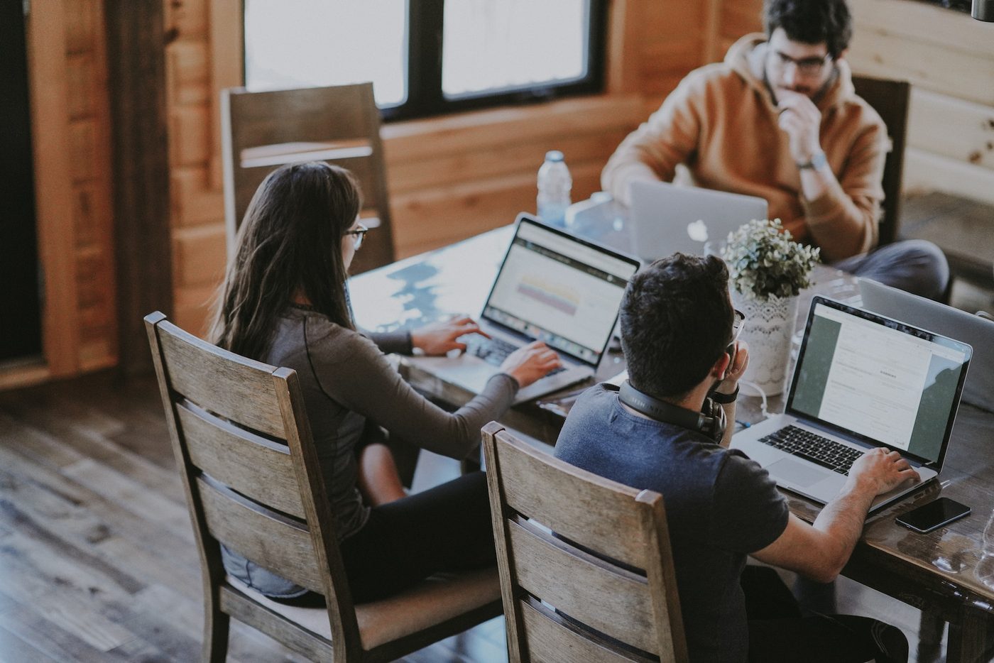 В Україні проведуть безоплатну навчальну програму «Copywriting & Marketing для соціальних мереж». Хто може долучитися