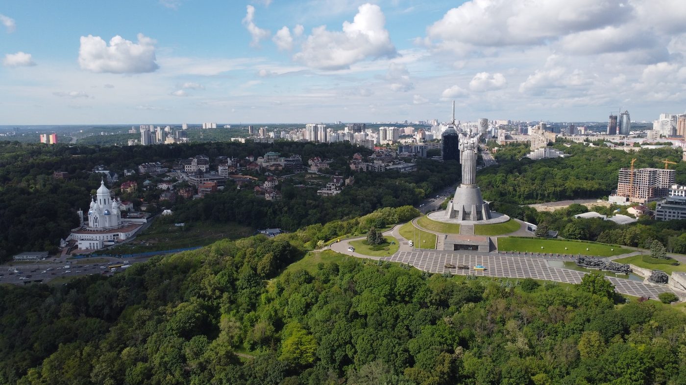 У Києві до Дня Конституції проведуть три безоплатні екскурсії