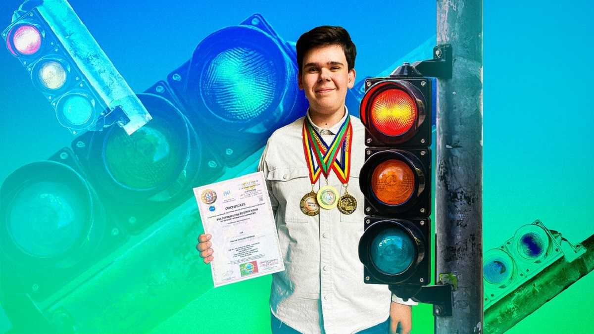 Львівський школяр створив «розумний світлофор», який аналізує небезпеку на дорозі