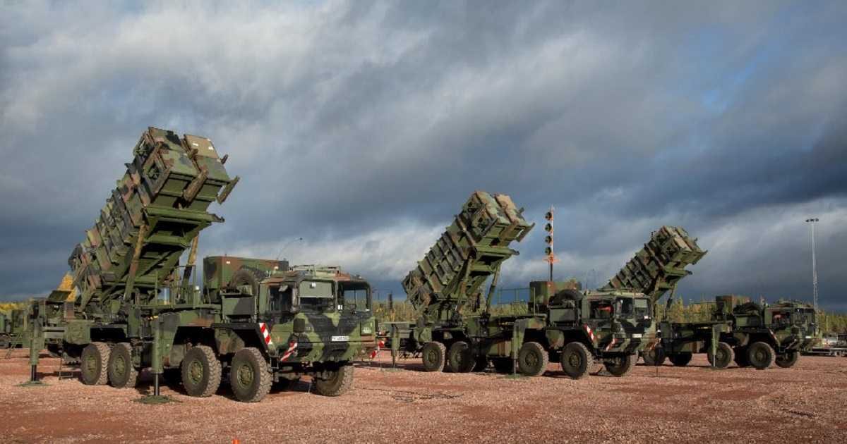 Розрахунок українського ЗРК Patriot збив три гелікоптери та два винищувачі росіян (ВІДЕО)