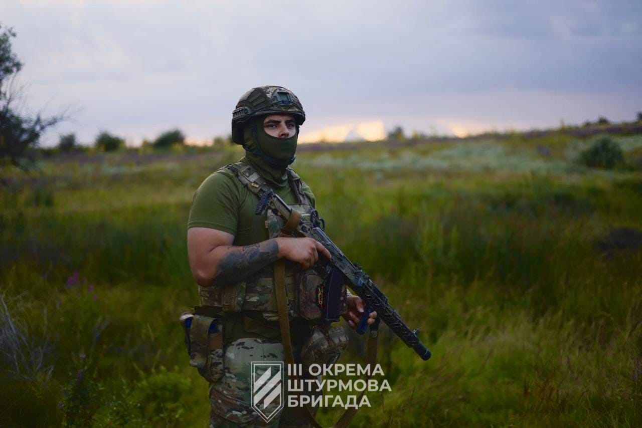 Бійці 3 ОШБр відбили атаку окупантів та уразили три їхніх танки на Бахмутському напрямку (ВІДЕО)