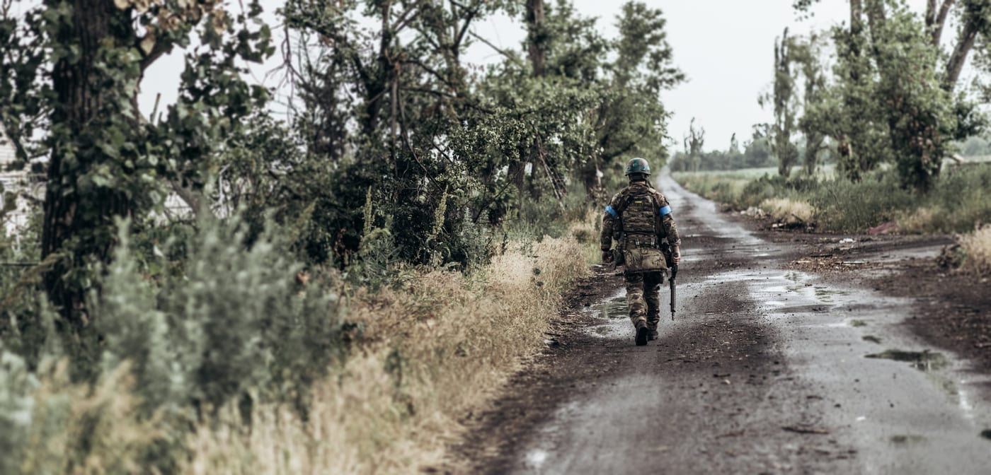 На Бахмутському напрямку нацгвардійці знищили ворожу протитанкову гармату «Рапіра» (ВІДЕО)
