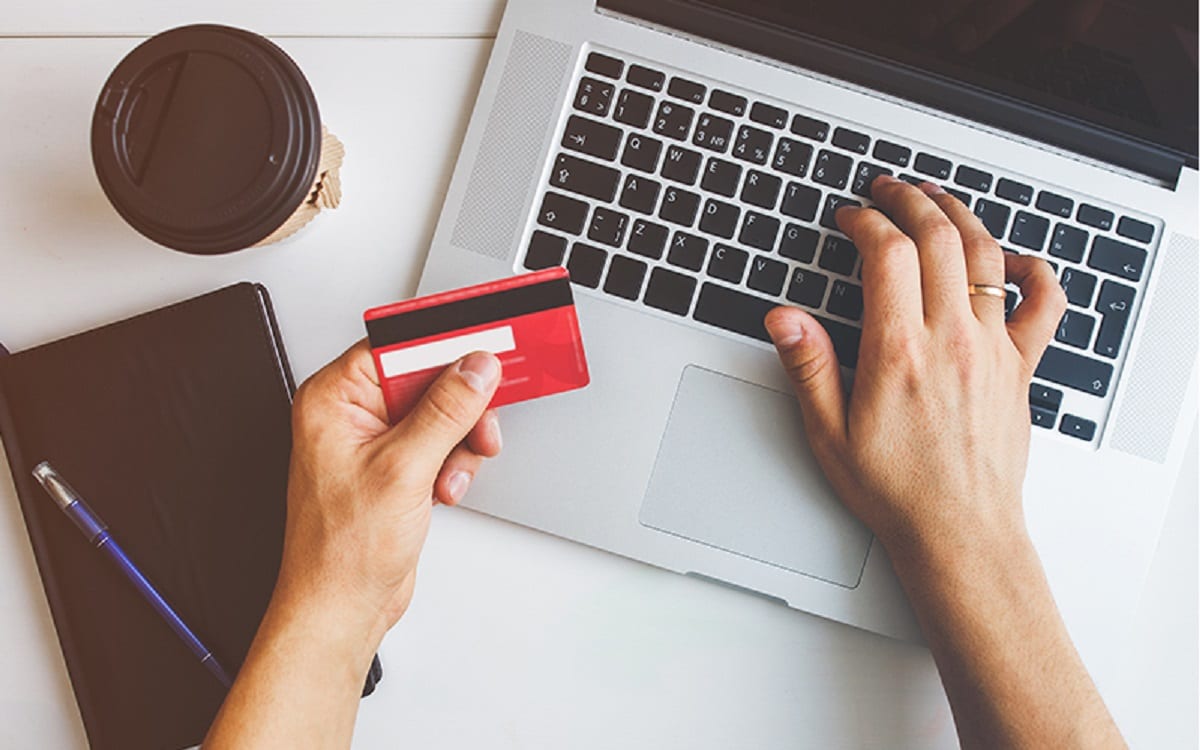 Visa та ПриватБанк вперше у світі представили програму цифрової автентифікації платежів в електронній торгівлі