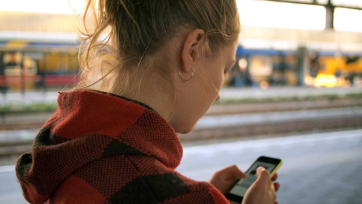 В Україні запустили гарячу лінію юридичної допомоги для жінок із родин військовослужбовців