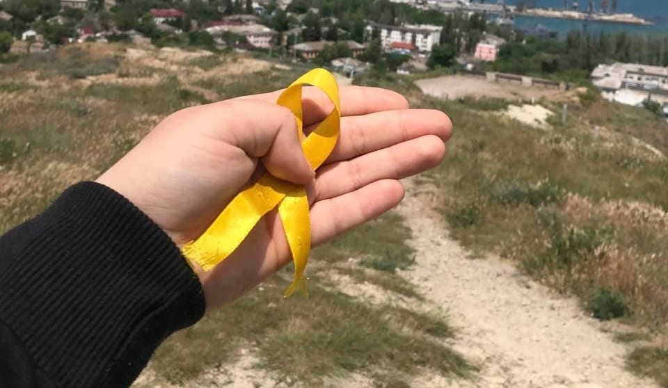 Рух «Жовта стрічка» створив чат-бот, який допоможе ідентифікувати організаторів псевдовиборів