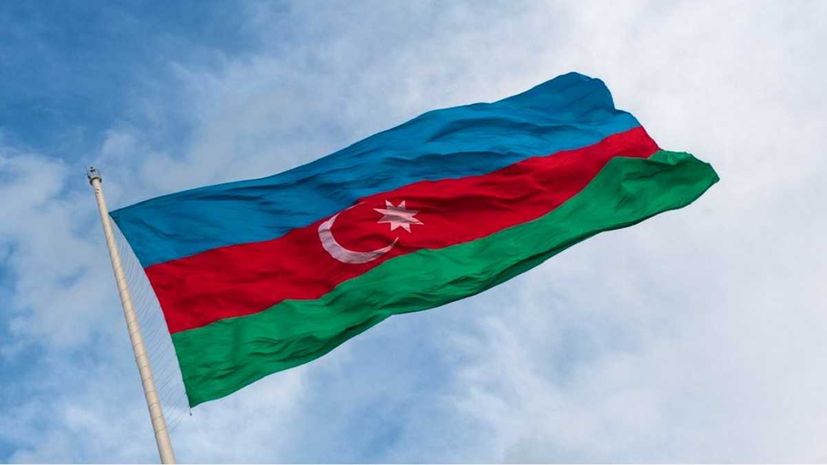 Азербайджан передає Україні партію обладнання для відновлення електромереж