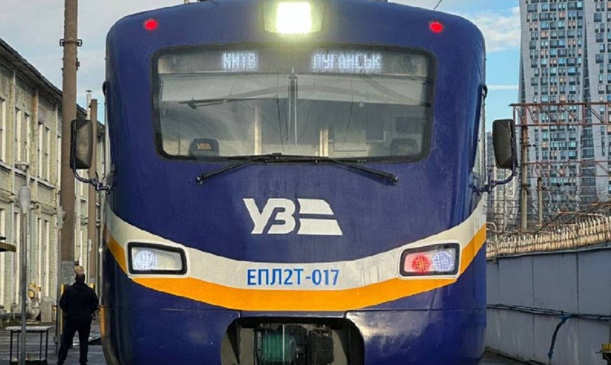 Укрзалізниця відремонтувала електропоїзд 2006 року випуску