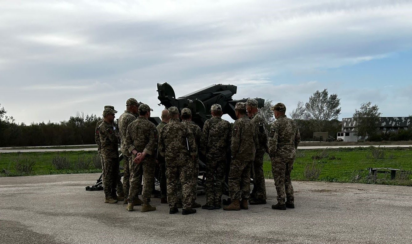 В Іспанії стартували навчання для українських військових на ЗРК Hawk