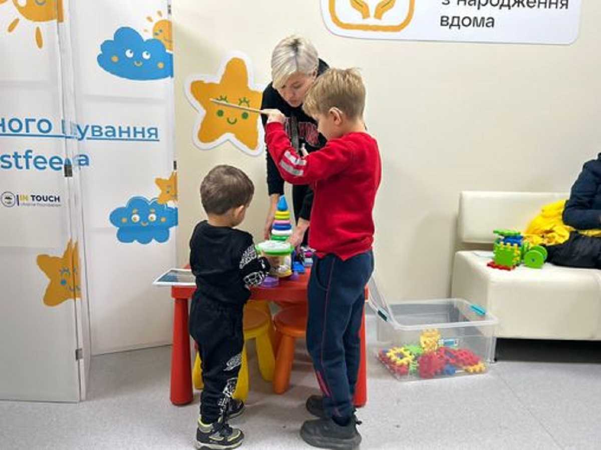 На Київщині відкрили першу амбулаторію в рамках проєкту «Турбота з народження вдома»