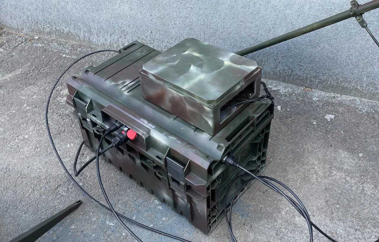 В Україні створили компактну систему радіоелектронної розвідки ЕТЕР