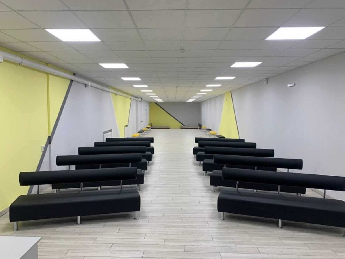 На Буковині відкрили протирадіаційне укриття з тренажерами і душовими