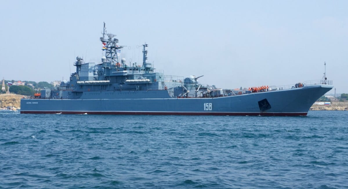 Дрони ГУР знищили російський десантний корабель «Цезар Куніков» у Чорному морі