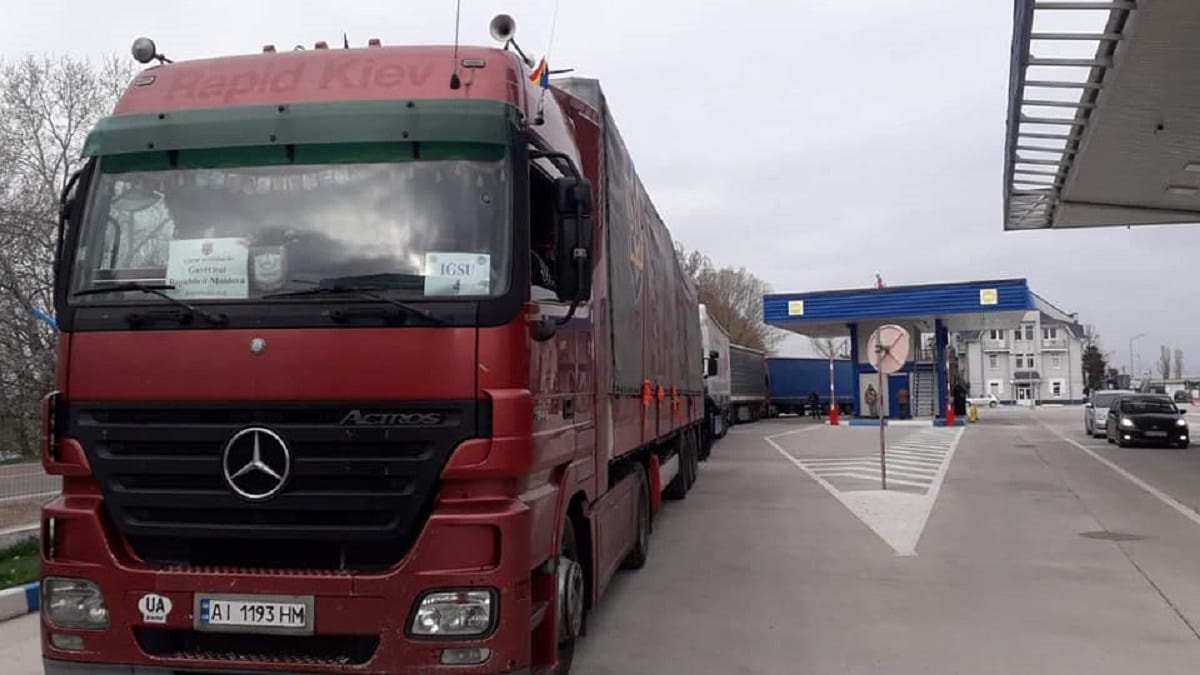 Молдова передає Україні партію гумдопомоги майже на 10 млн грн