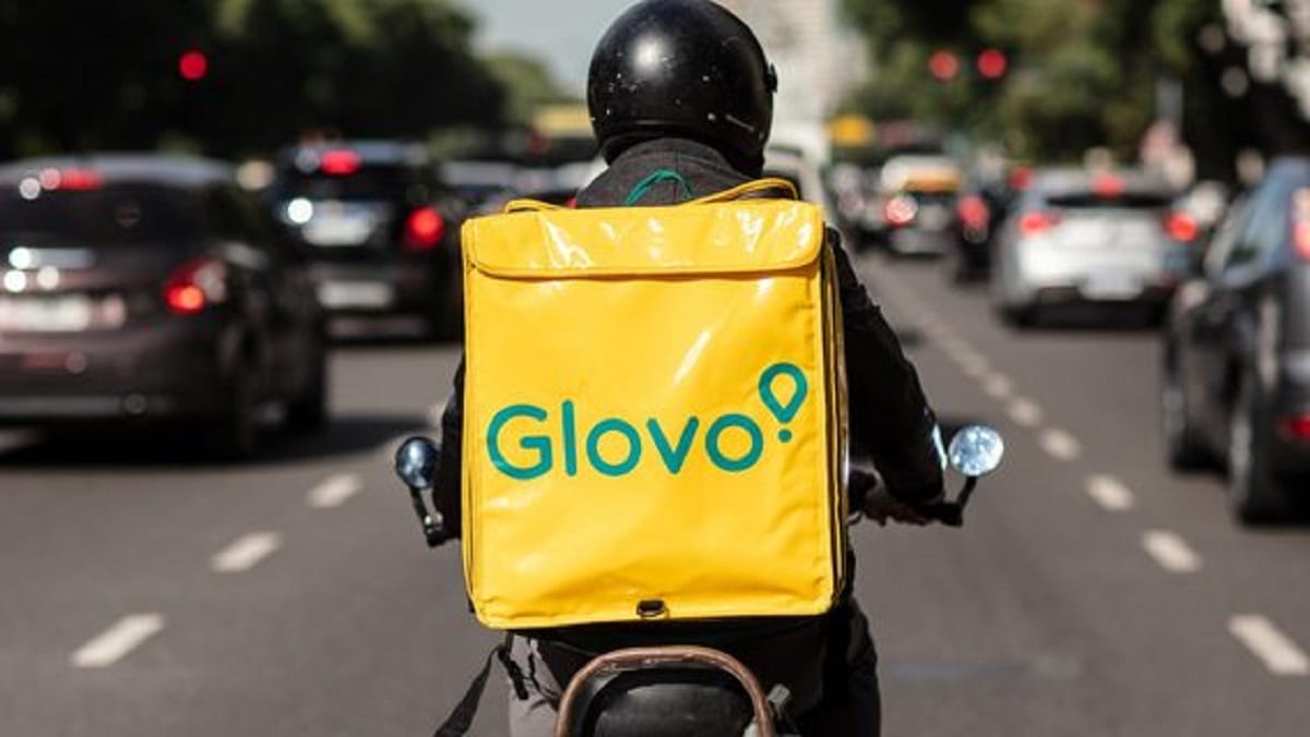 Glovo запустив сервіс, де бізнес зможе наймати кур’єрів для доставки замовлень