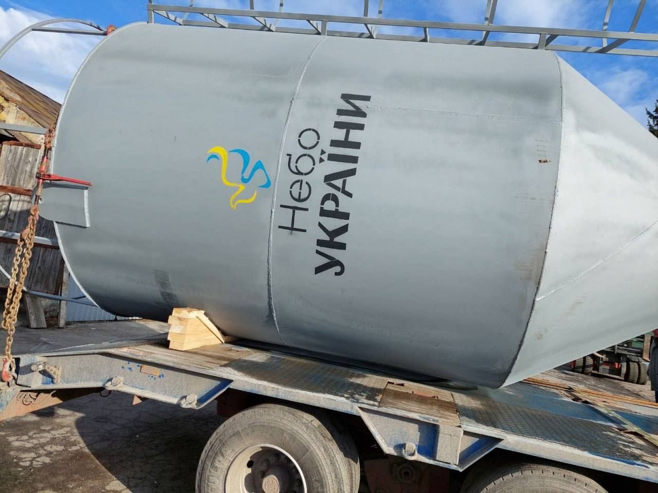 На деокупованій Херсонщині встановили ще одну нову водонапірну башту