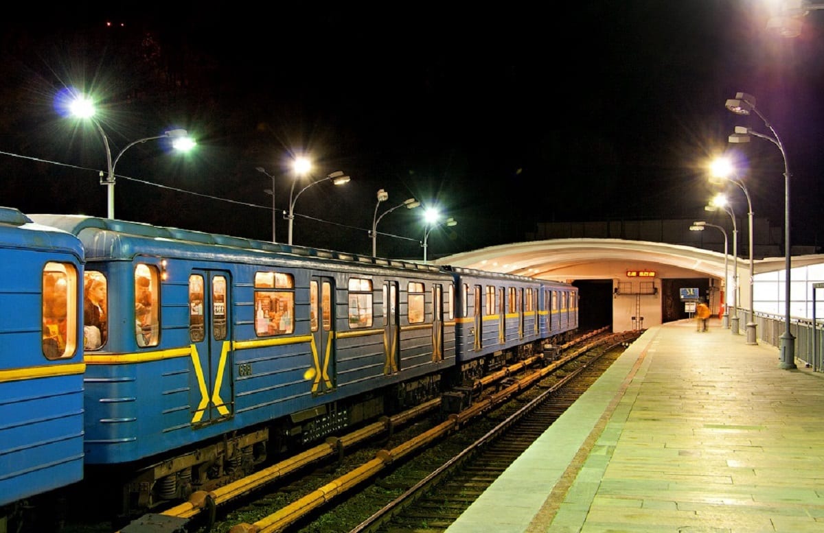 У Києві 8 березня відкривають станцію метро «Дніпро», яка не працювала два роки