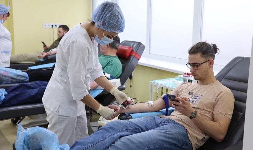 У Львові донорам крові надають безкоштовні квитки на відвідування театру або музею