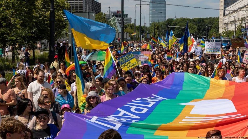 Понад 70% українців виступають за рівні права для ЛГБТК+: дослідження