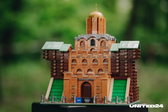 United24 та Lego-креатори зібрали понад 500 тисяч доларів для відбудови України