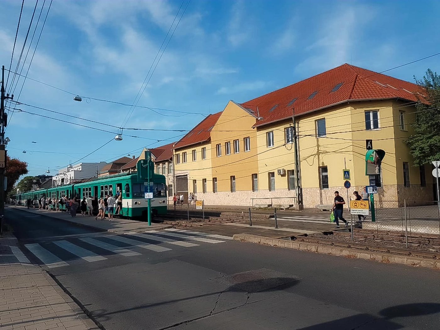 У Будапешті відкрили першу україно-угорську двомовну школу