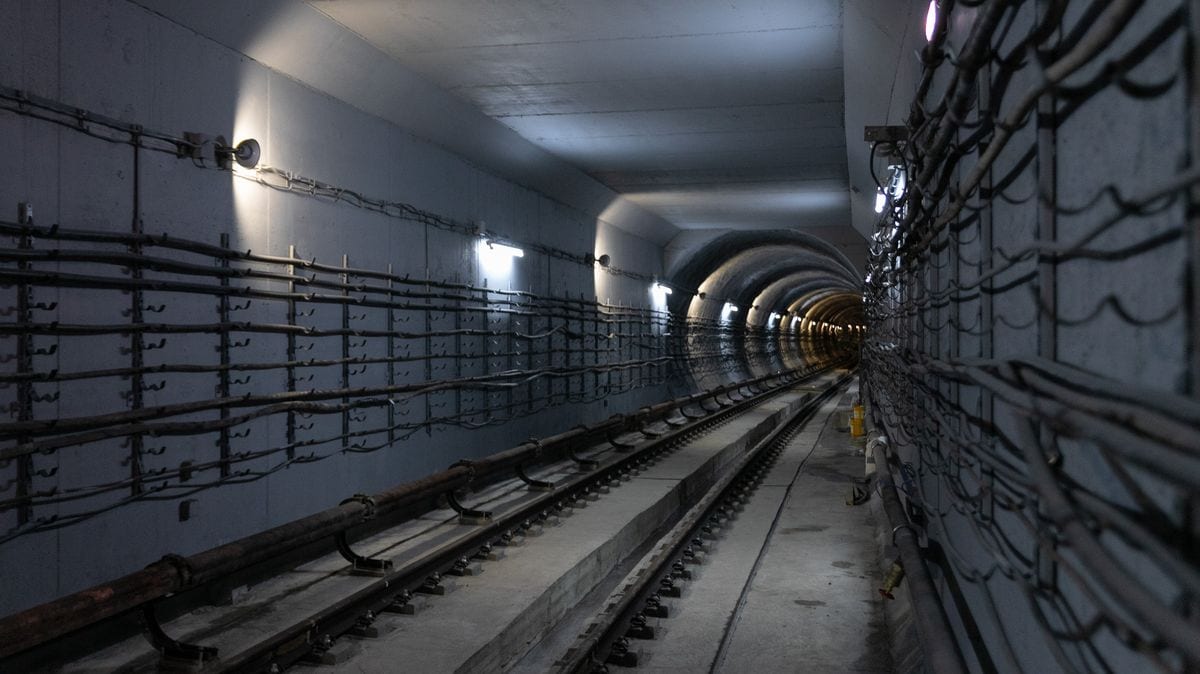 На ділянці між станціями метро «Либідська» та «Деміївська» запустили тестові поїзди