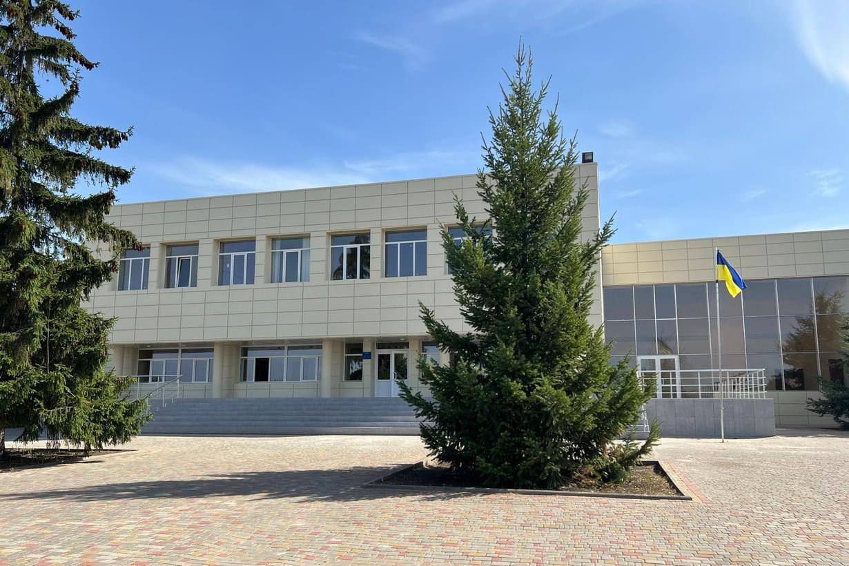 На Харківщині капітально відремонтували зруйнований росією ліцей