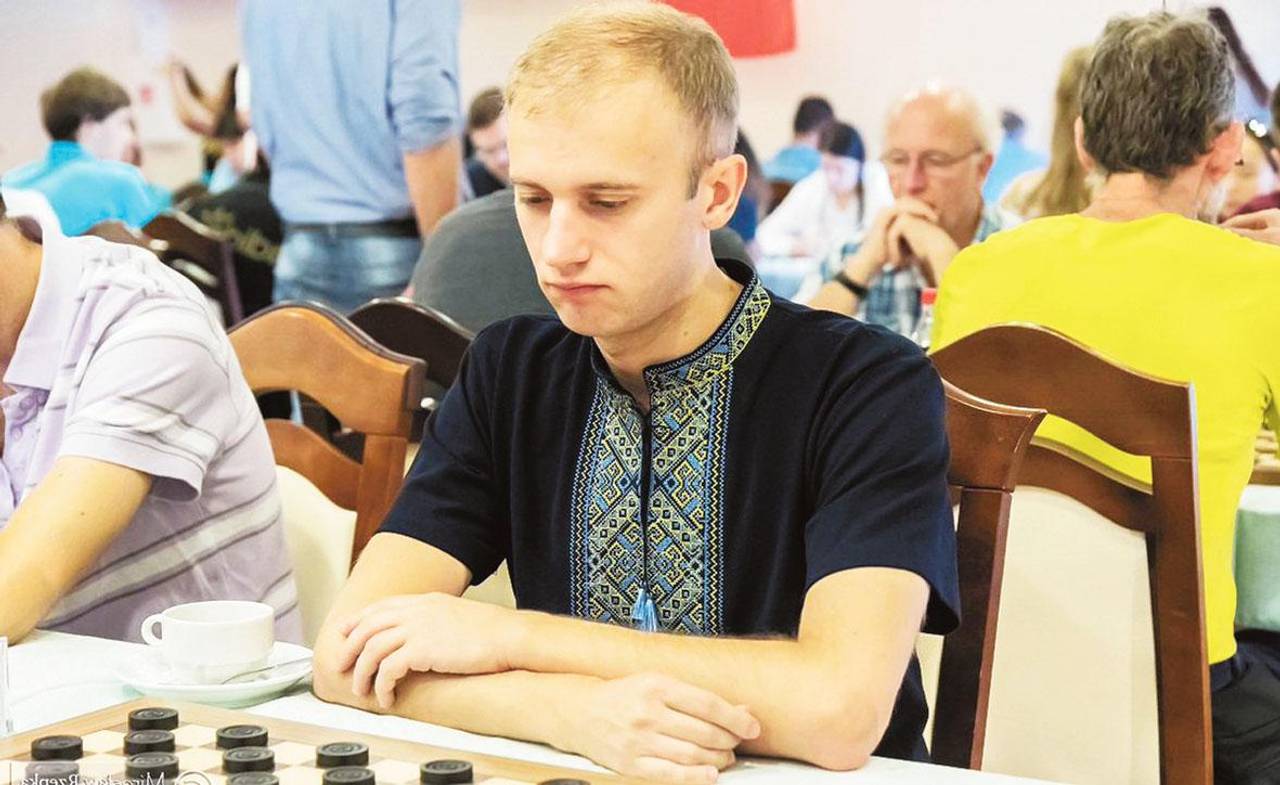 Гросмейстер із Харківщини став віцечемпіоном міжнародних змагань з блискавичної гри в шашки