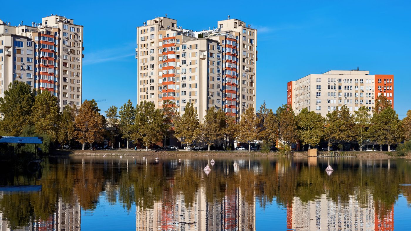 У Києві багатоповерхівка самостійно приборкала пожежу завдяки сучасним будівельним нормам