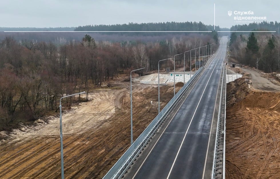 На Київщині завершують відбудову двох ключових мостів через Тетерів