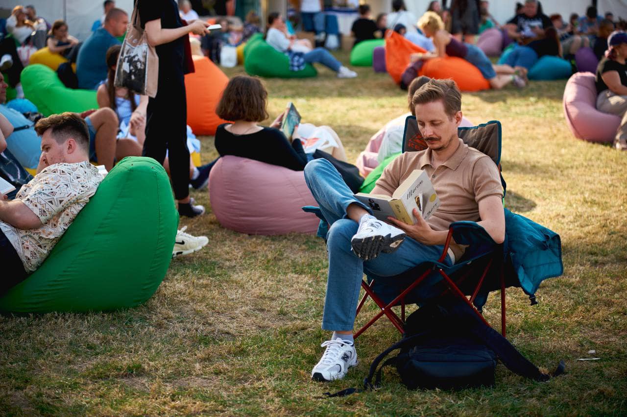 У квітні пройде третя «Книжкова країна» на ВДНГ: що там буде
