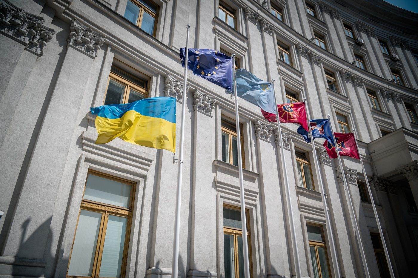 Україна отримала 4,05 мільярда євро допомоги від Євросоюзу