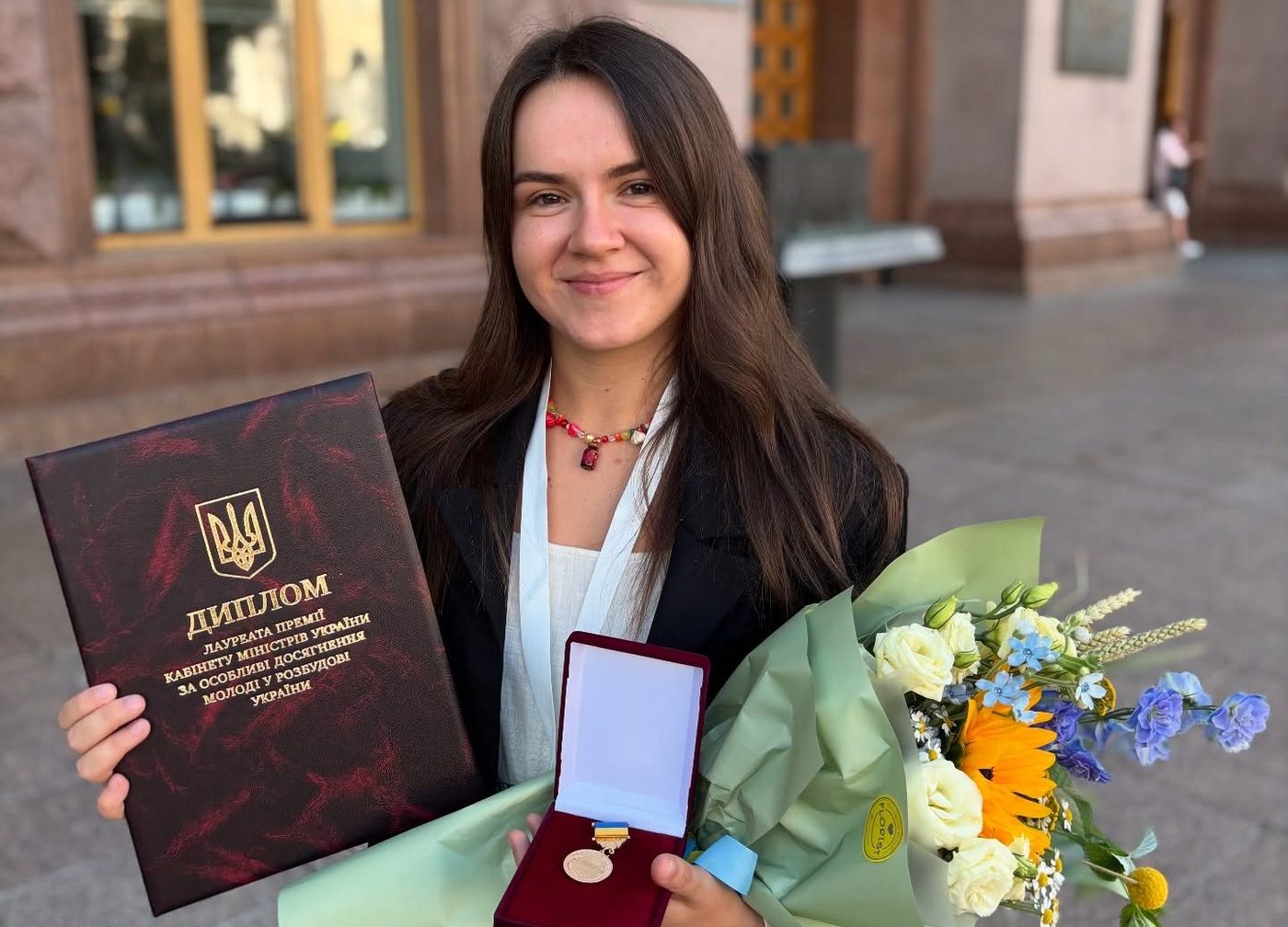 Співачка з Тернопільщини передала всю премію від Кабміну на «Русоріз»