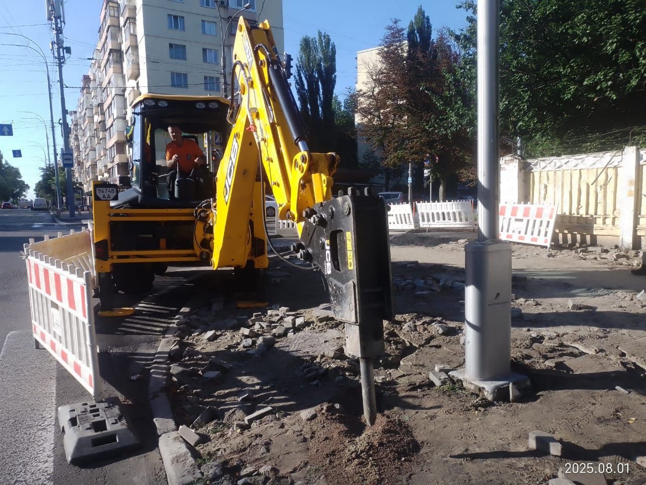 У Києві облаштовують безбар’єрний маршрут до «Головного військового клінічного госпіталя»