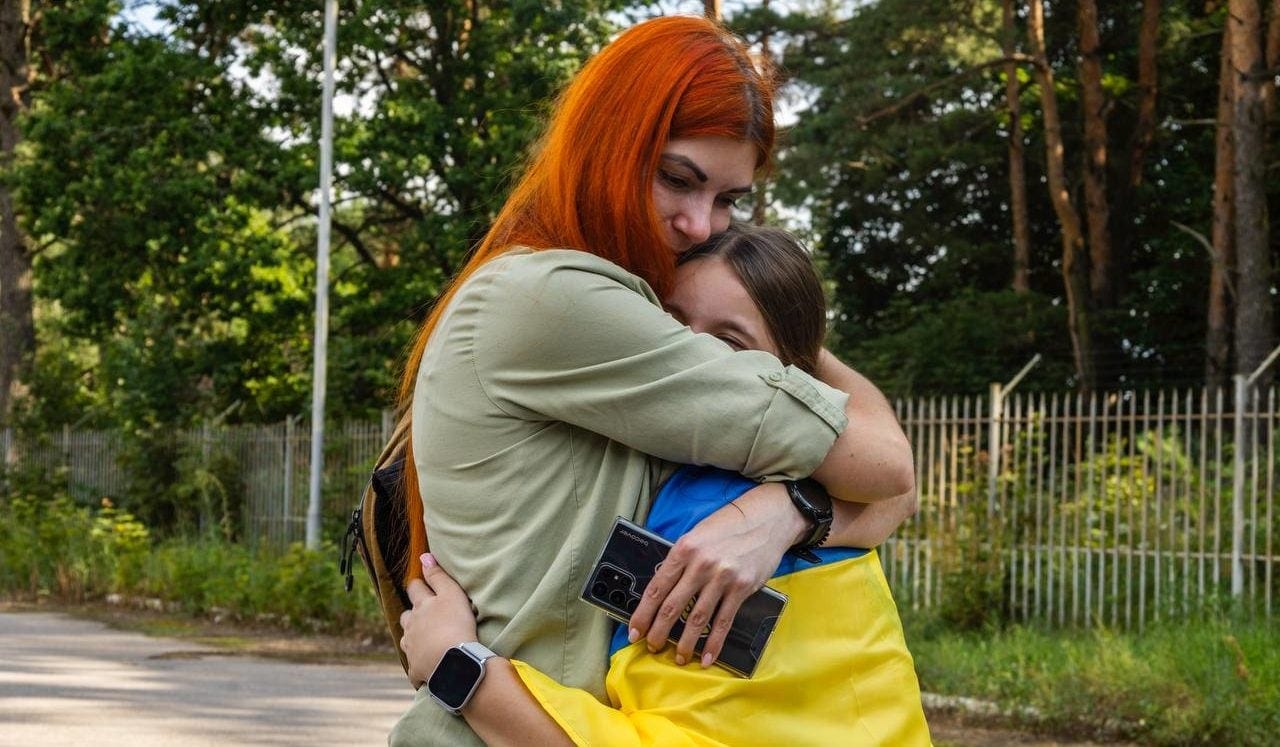 Мама з чотирма дітьми змогла виїхати з окупації після тиску окупантів