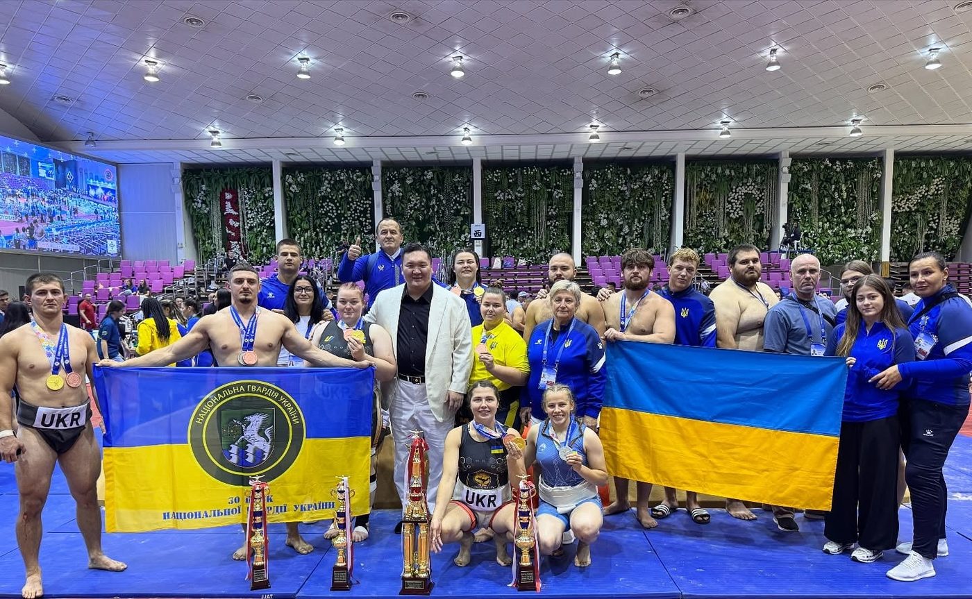 Українські сумоїсти вибороли 5 золотих медалей на чемпіонаті світу в Таїланді (ФОТО)