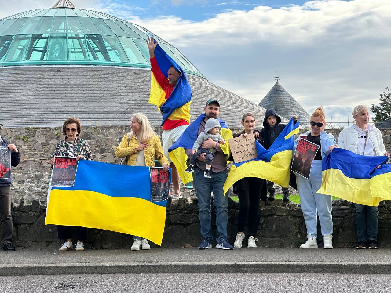 В Ірландії започаткували традицію щомісячних маршів на підтримку України