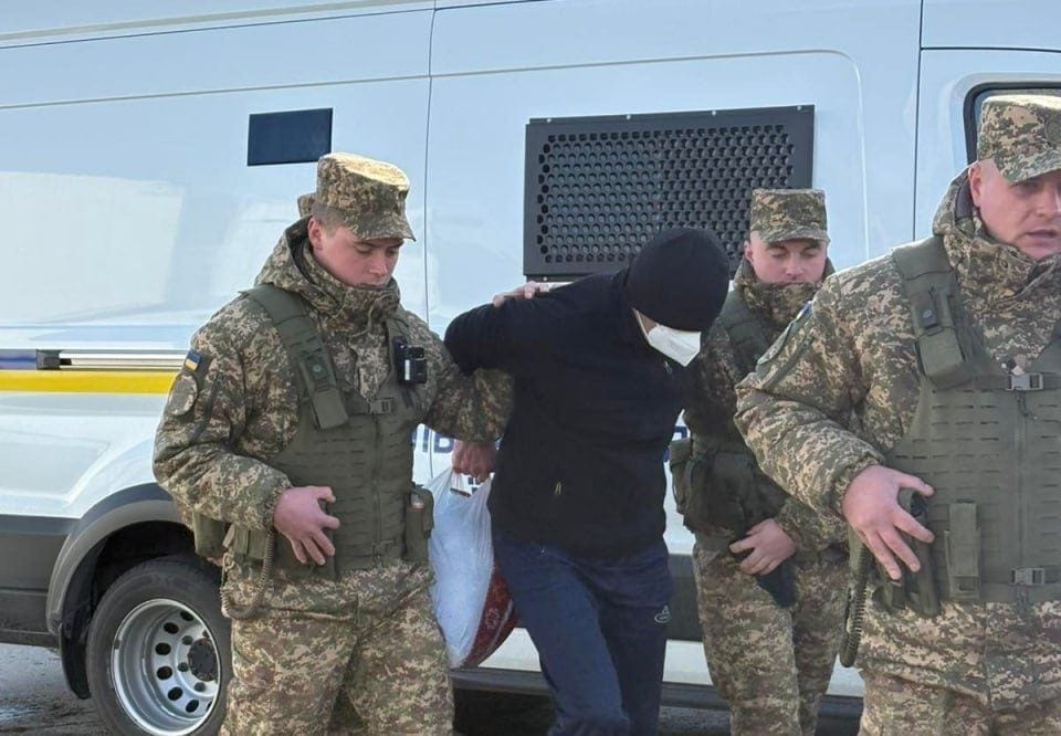 Україна вперше передала росіянина іноземній державі для правосуддя за воєнні злочини