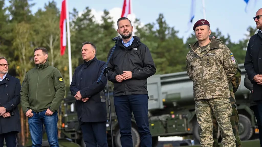 У Польщі відкрили найбільший навчальний центр для українських військових