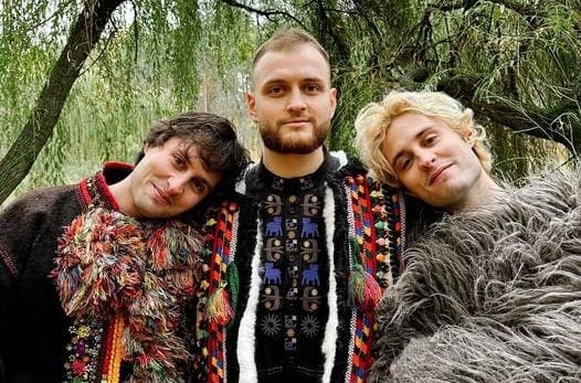 Гурт Ziferblat відновив та виконав пісню, яку співав Назарій Яремчук