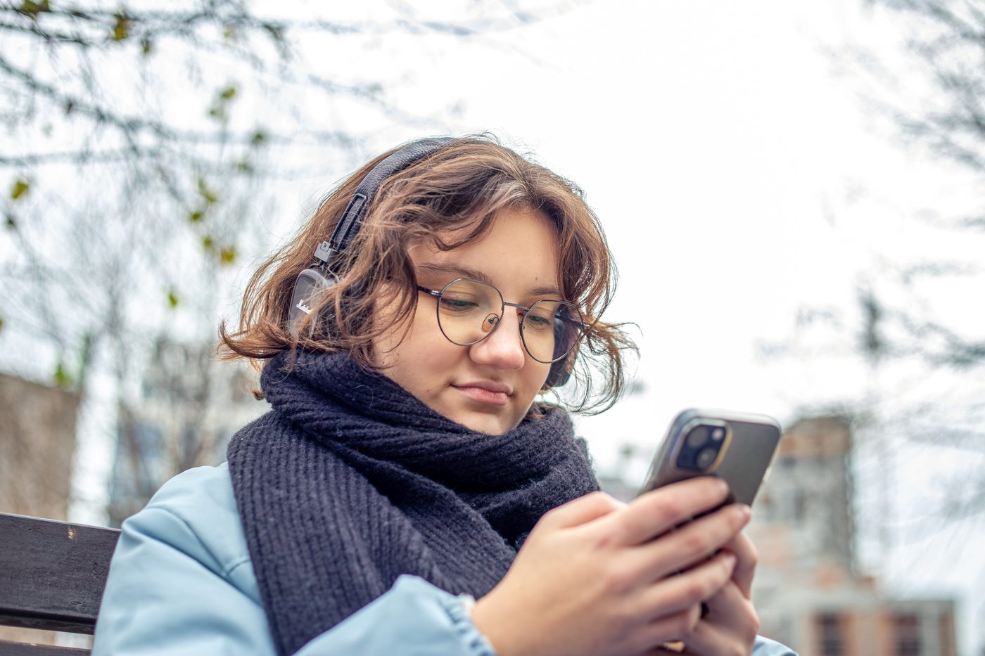 Українці одні з перших у світі надсилатимуть SMS через супутник
