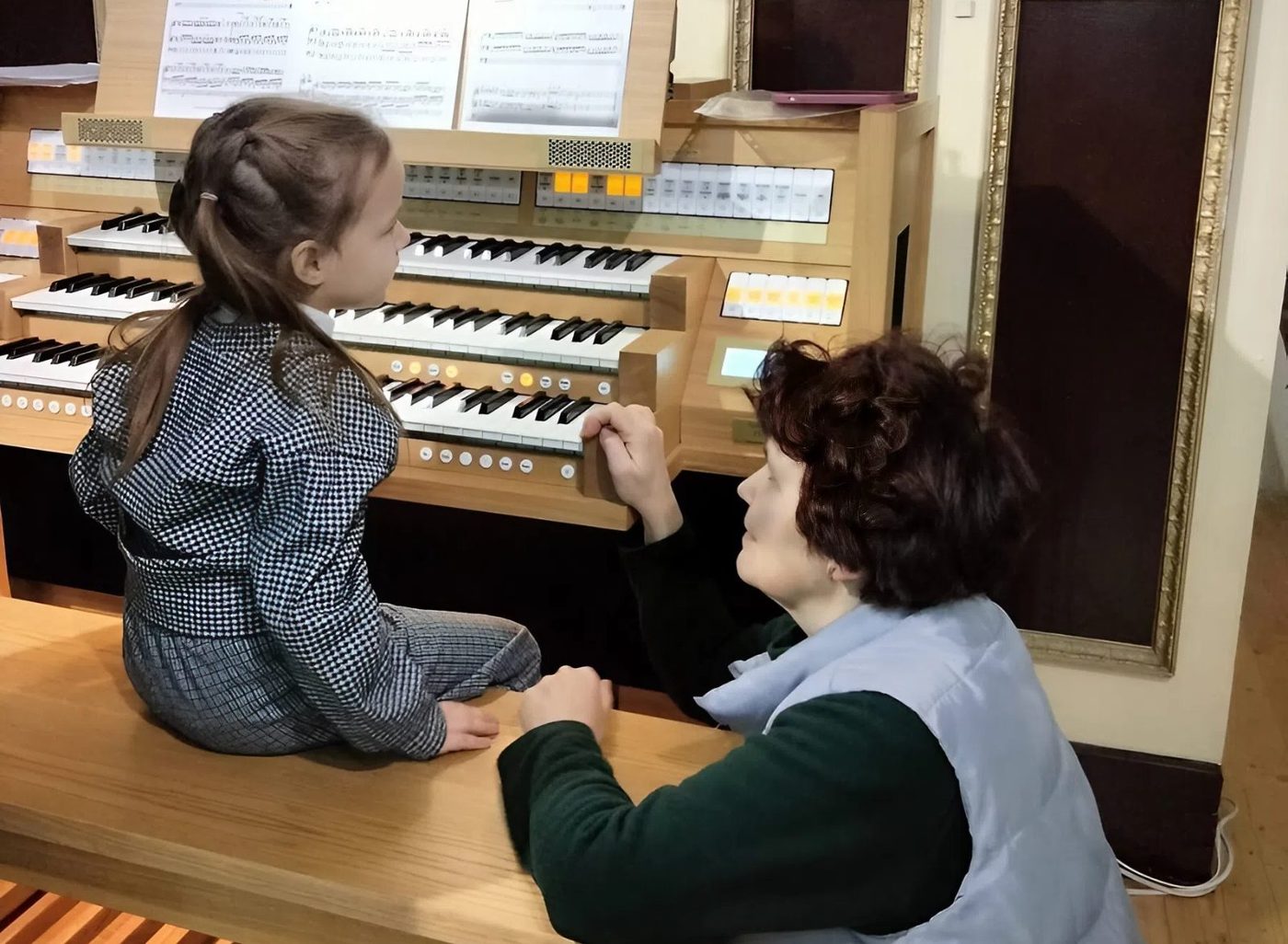 Напередодні Різдва у Львові здійснювали мрії незрячих дітей із різних регіонів України