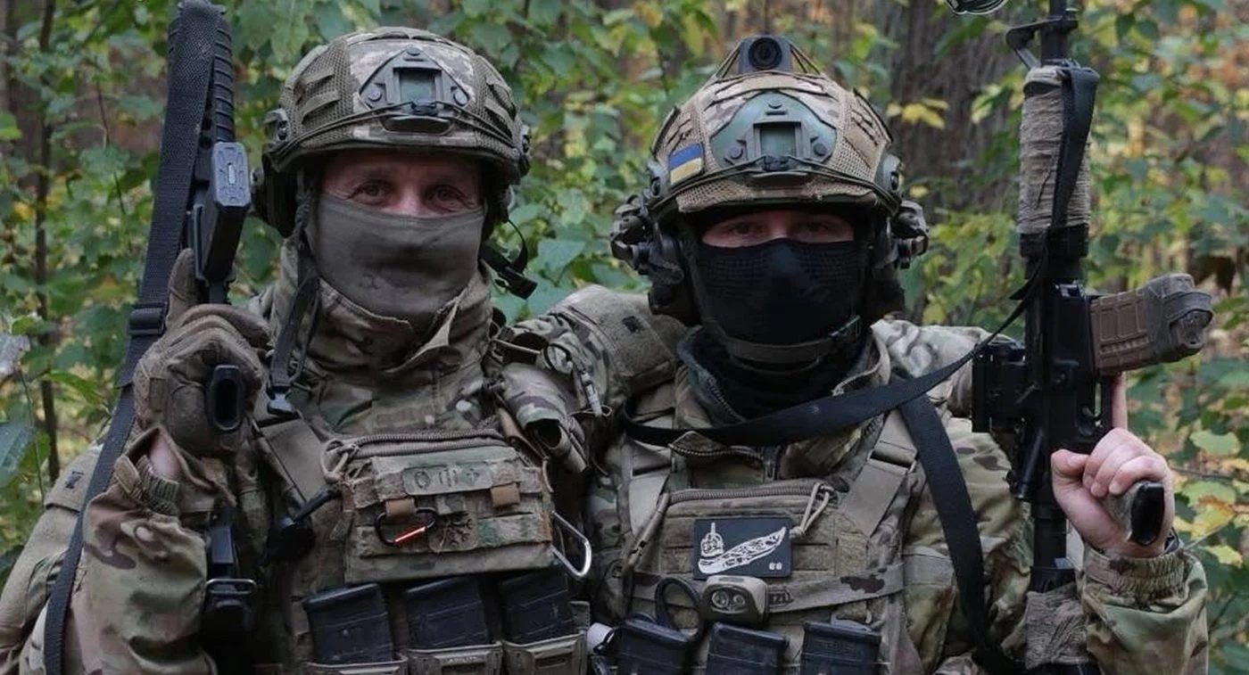 Бійці ССО врятували піхотинця, який кілька тижнів виживав у сірій зоні (ВІДЕО)