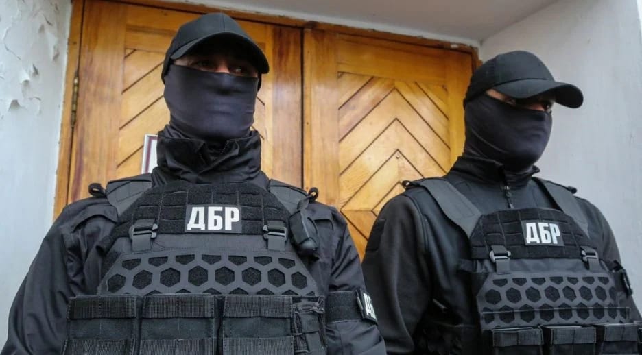 ДБР викрило розкрадання 47 млн грн на закупівлях дронів для війська