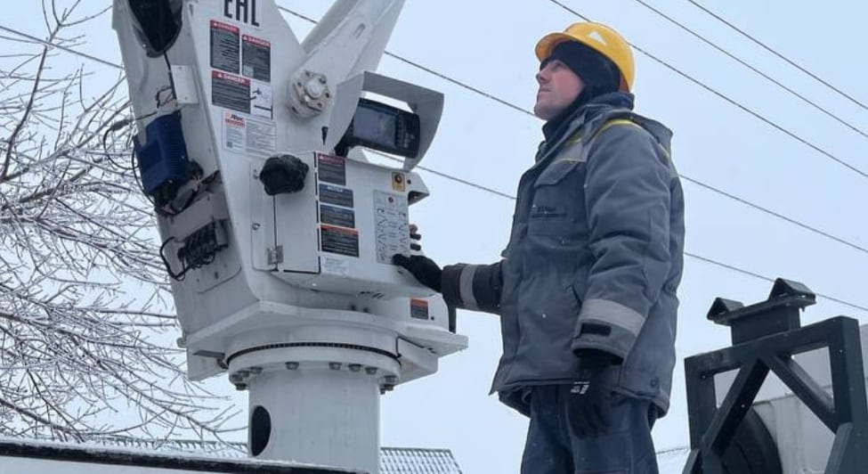 Енергетики стабілізували ситуацію на Київщині та повернули графіки відключень